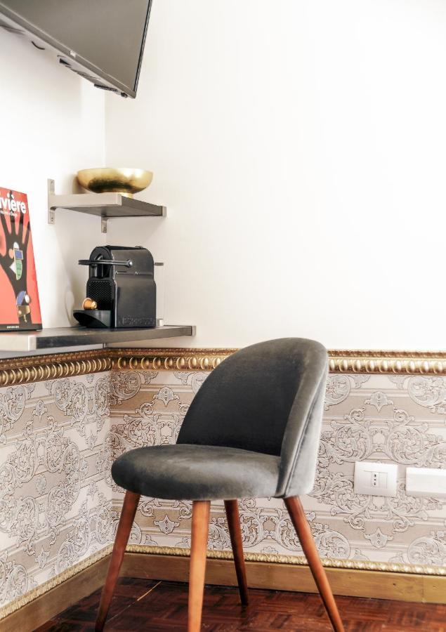 Riviere Private Rooms Alla Scala Mailand Exterior foto