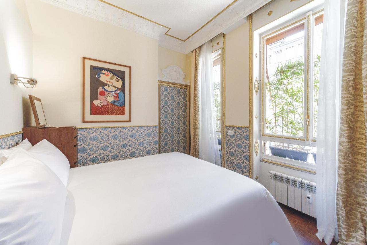 Riviere Private Rooms Alla Scala Mailand Exterior foto
