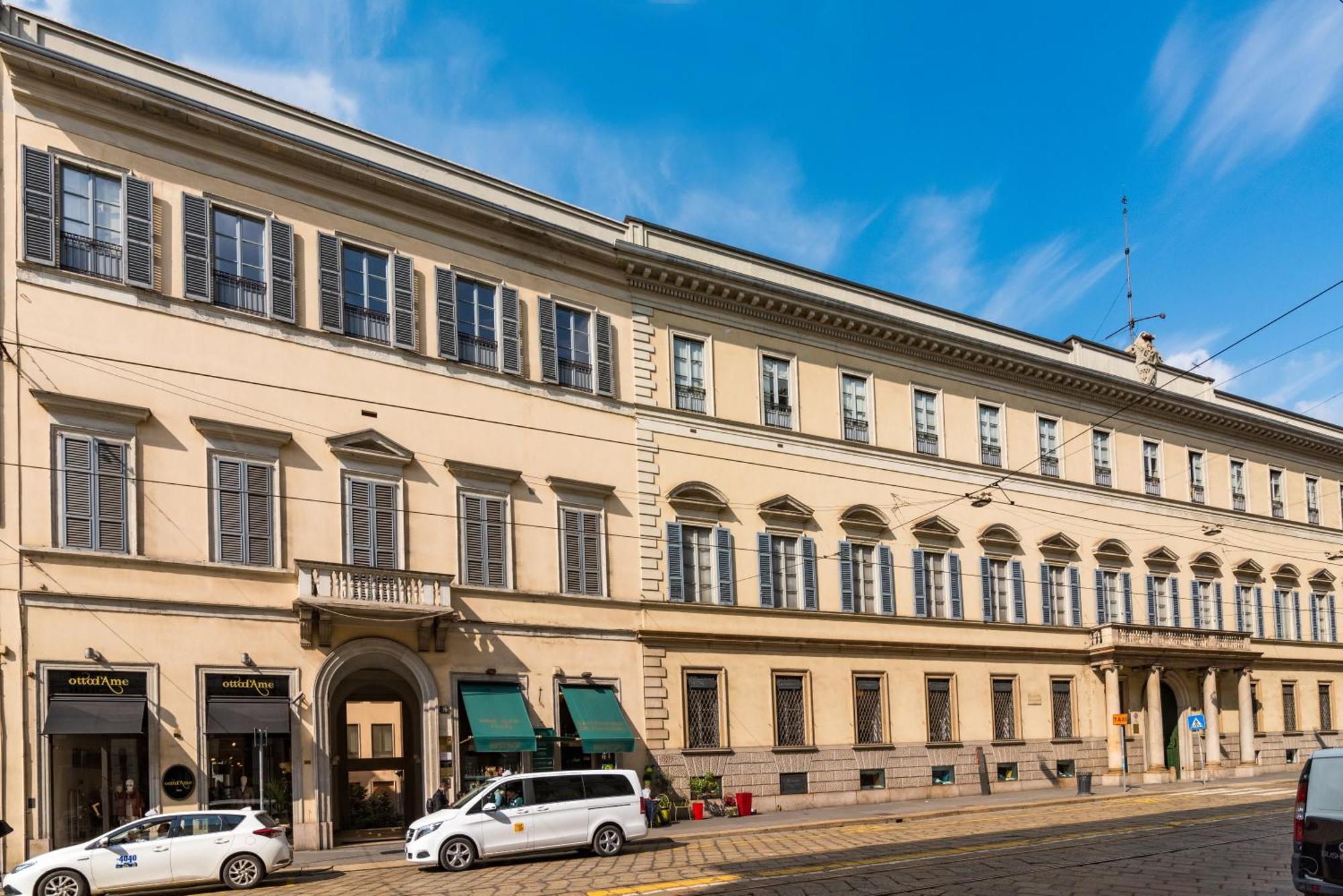 Riviere Private Rooms Alla Scala Mailand Exterior foto
